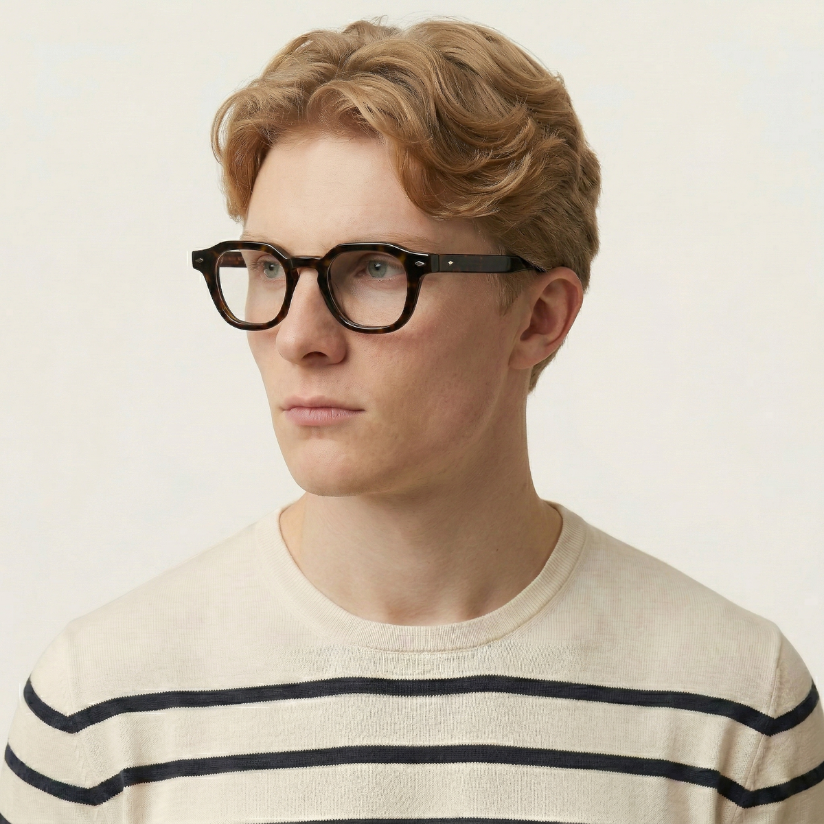 Elias Tortoise Bruin